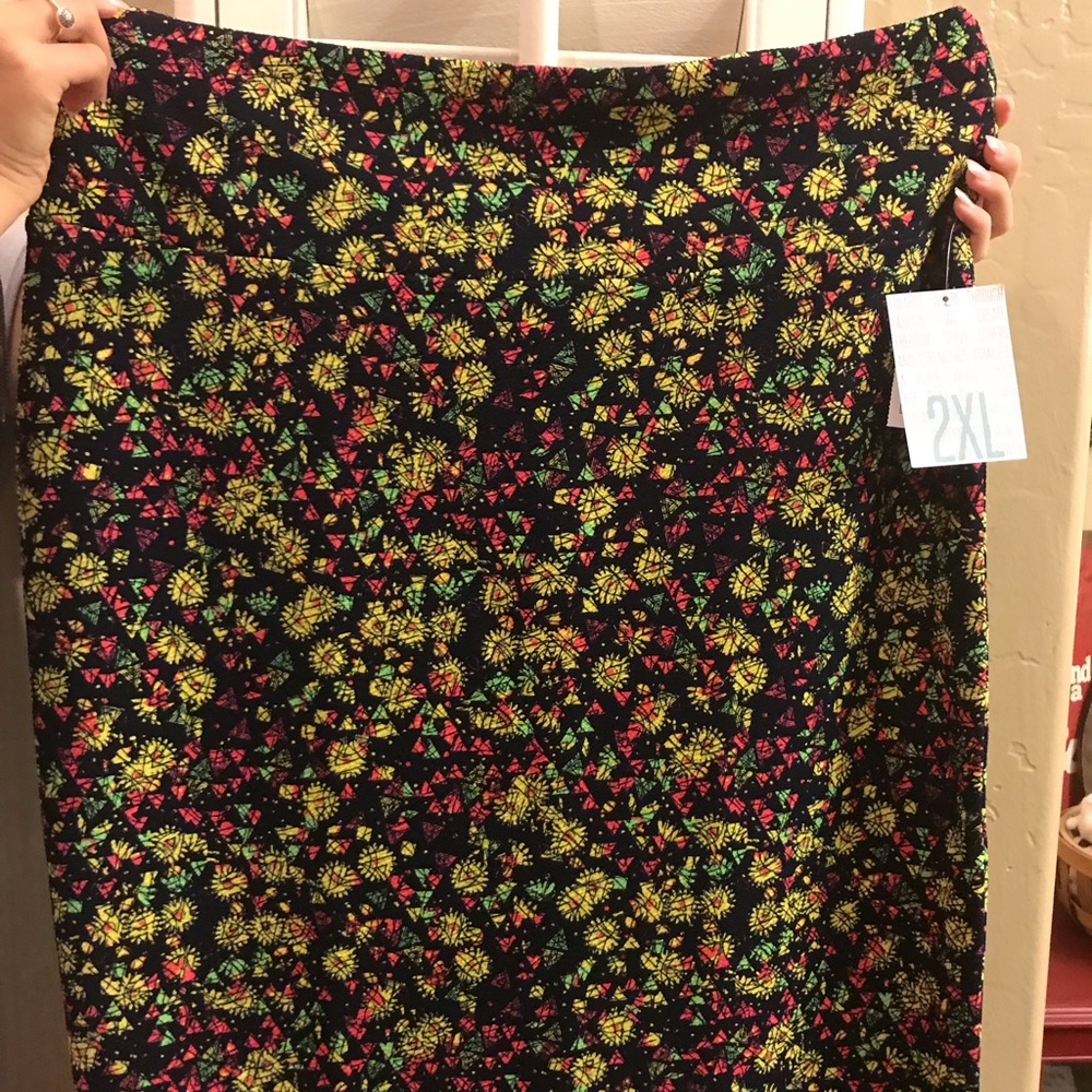 LuLaRoe Cassie Pencil Skirt
